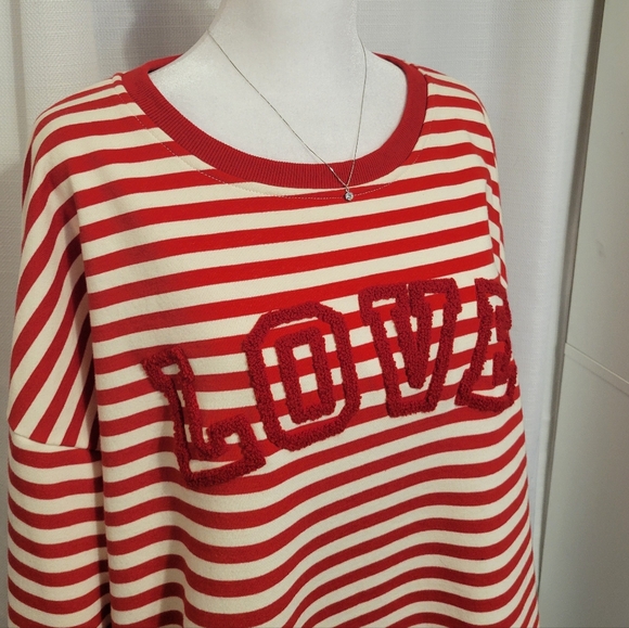 NWOT! Lazychild Love Sweatshirt - Picture 4 of 11